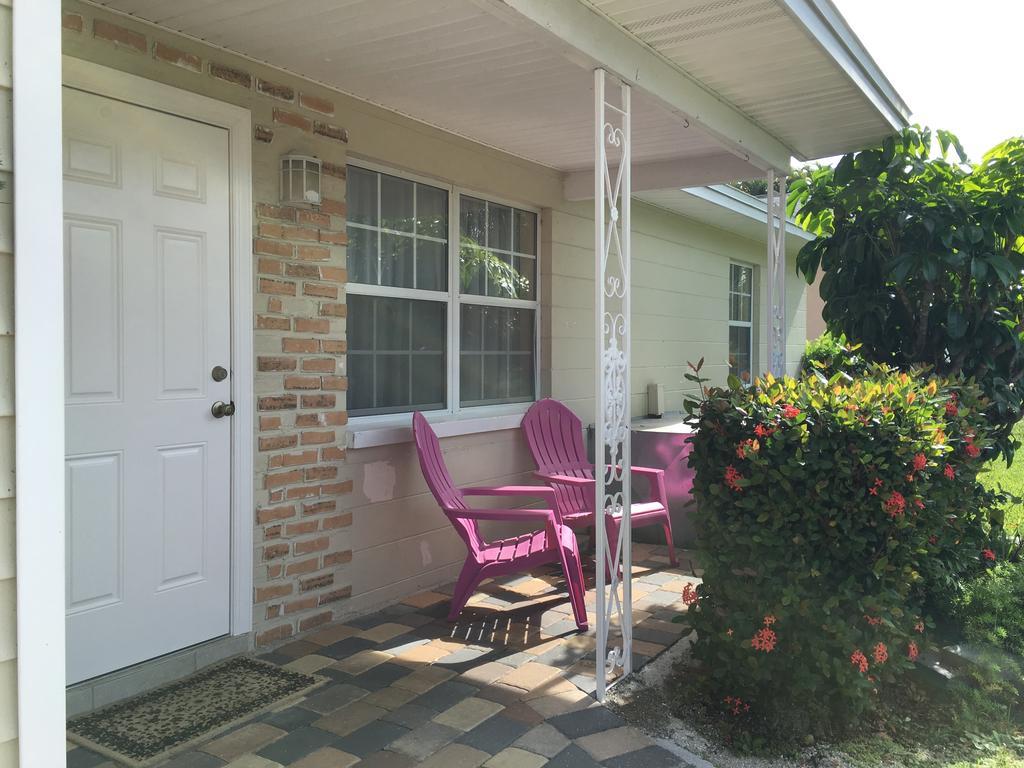 Fountain Cottages Inn Fort Myers Habitación foto